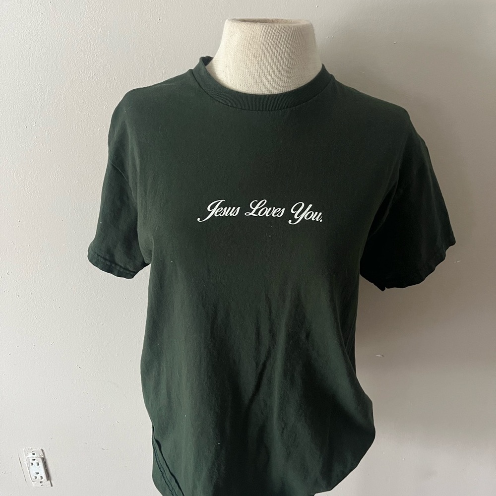 Jesus loves you tee